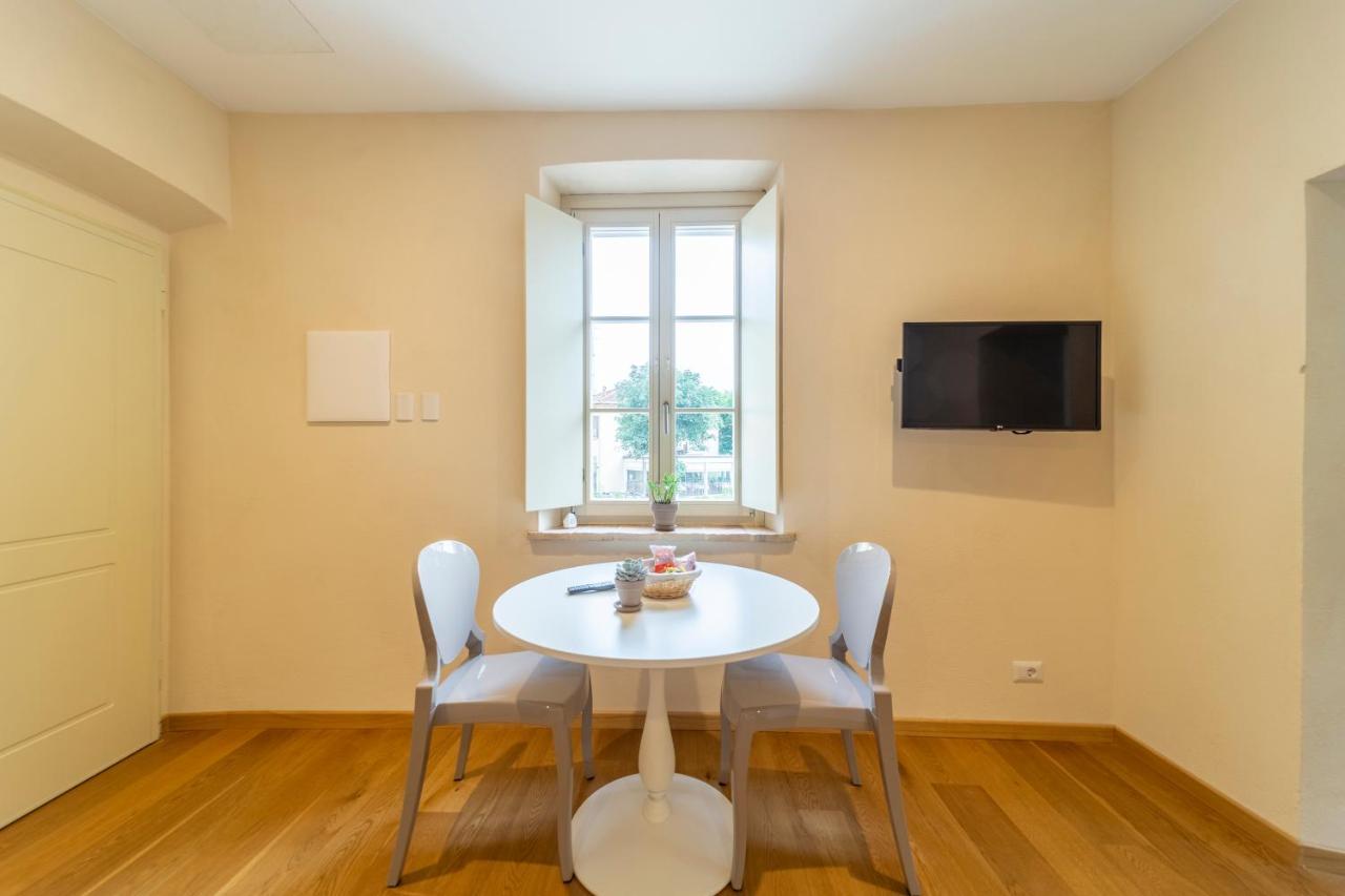 Al Torrione Apartment Collecchio Luaran gambar